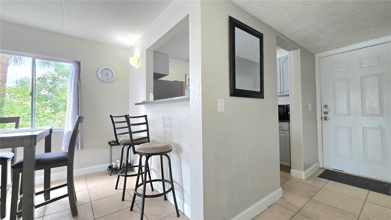 Image 8 of 23 For 415 Halifax Avenue 213
