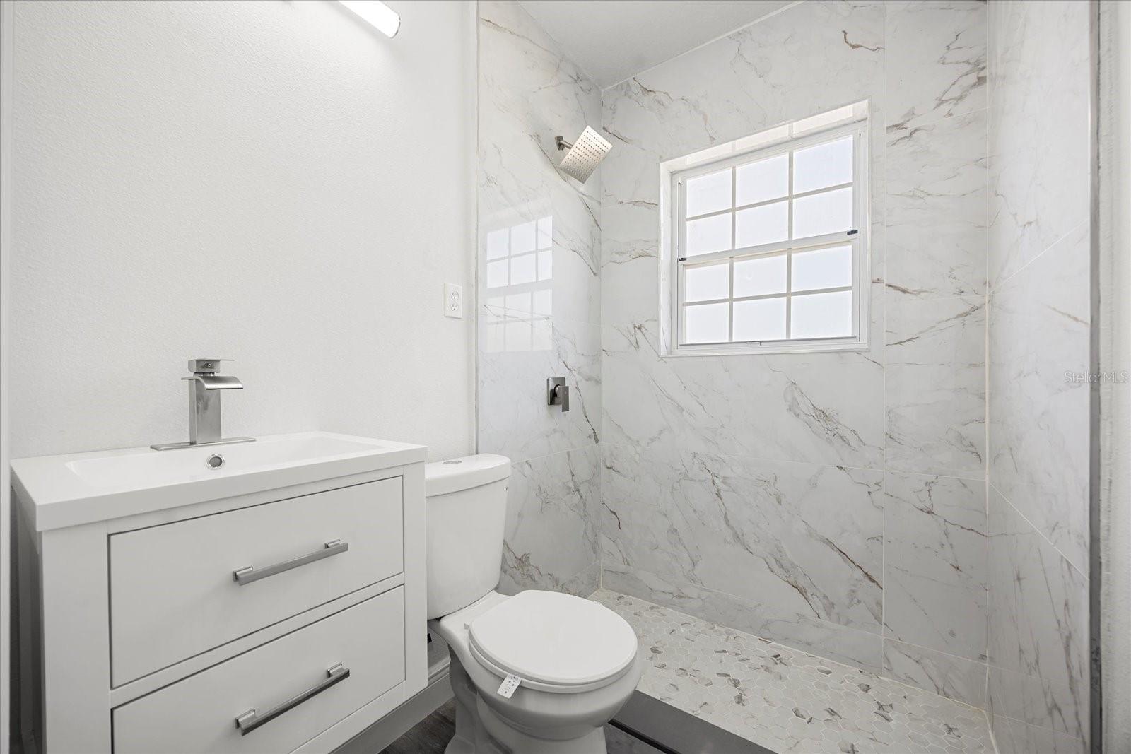 Image 17 of 44 For 111 Avenue C