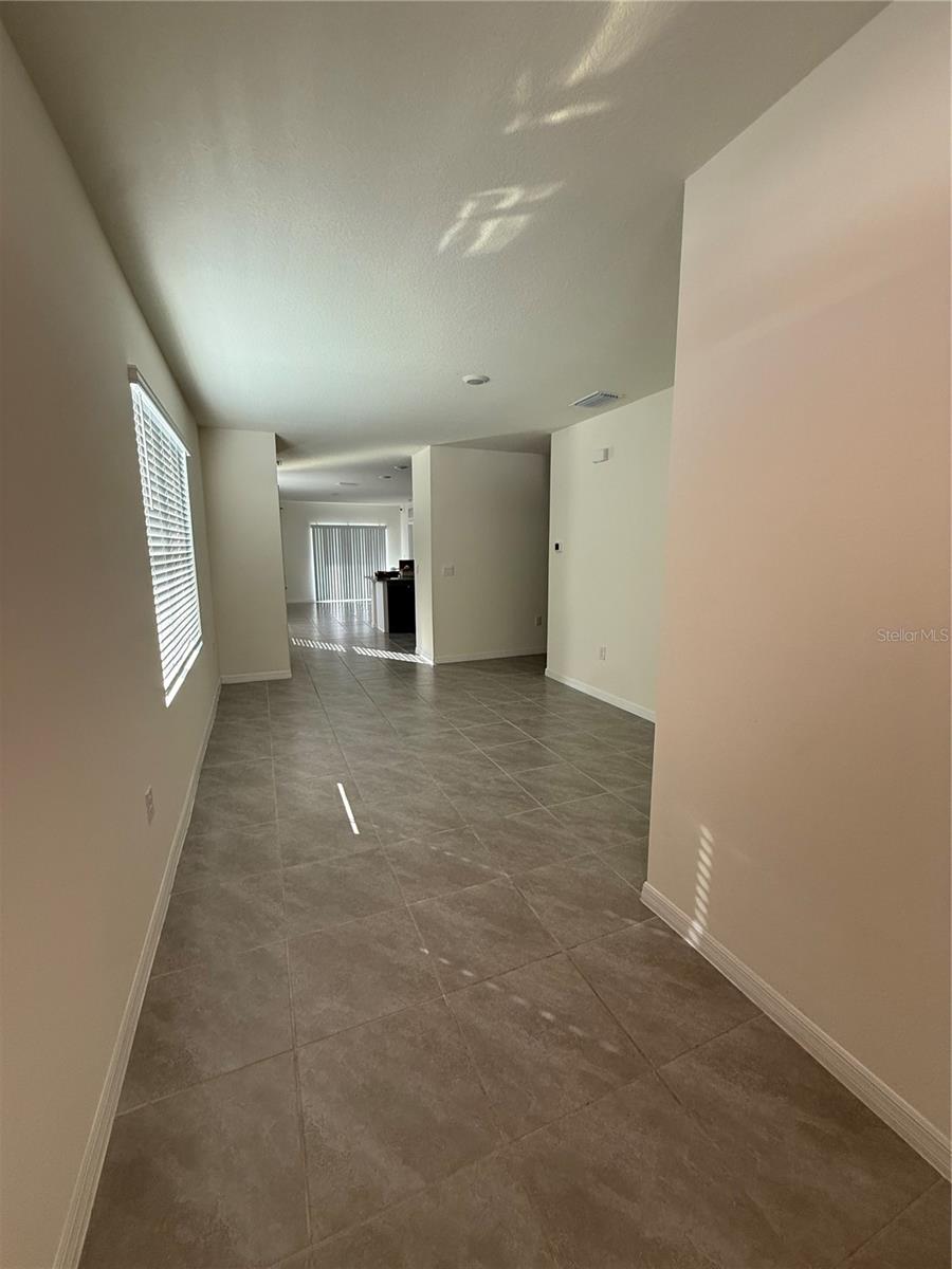 Image 16 of 23 For 7117 Cattle Egret Dr