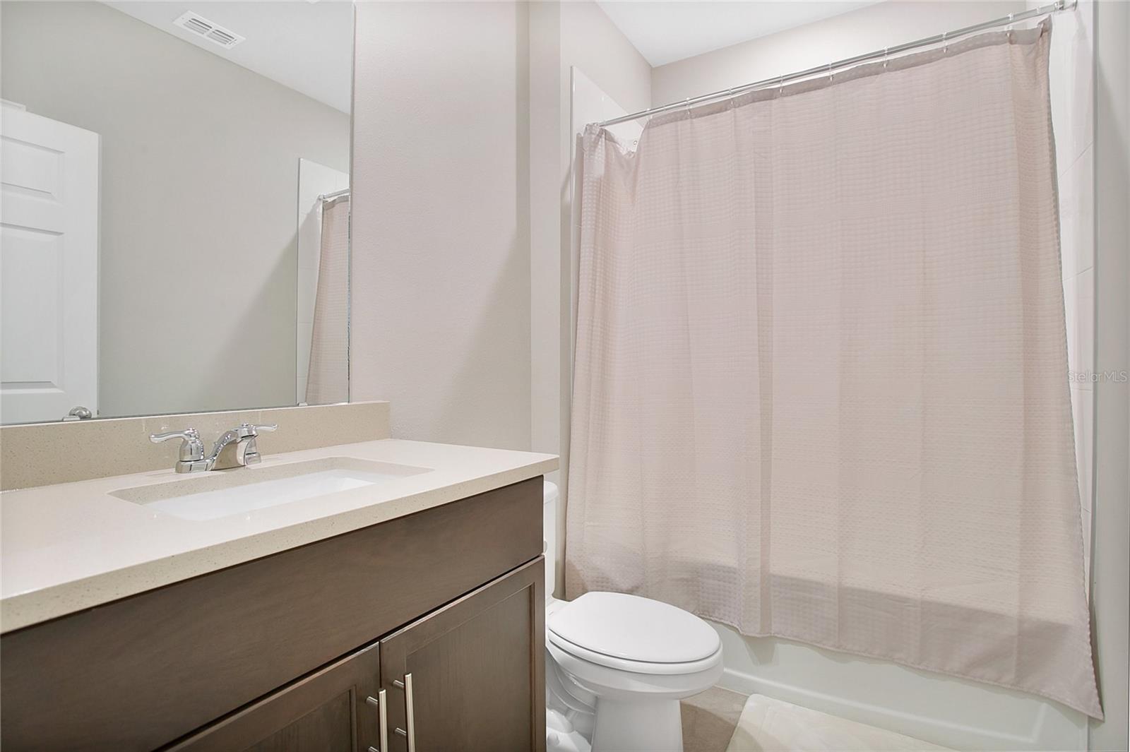 Image 15 of 27 For 527 Amadoras Way