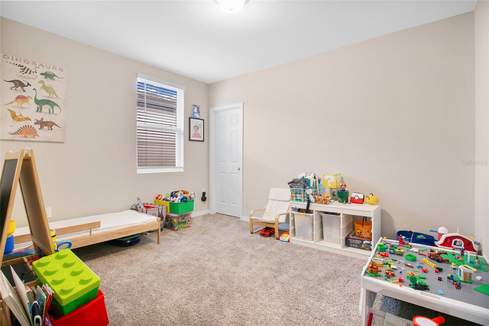 Image 16 of 27 For 527 Amadoras Way