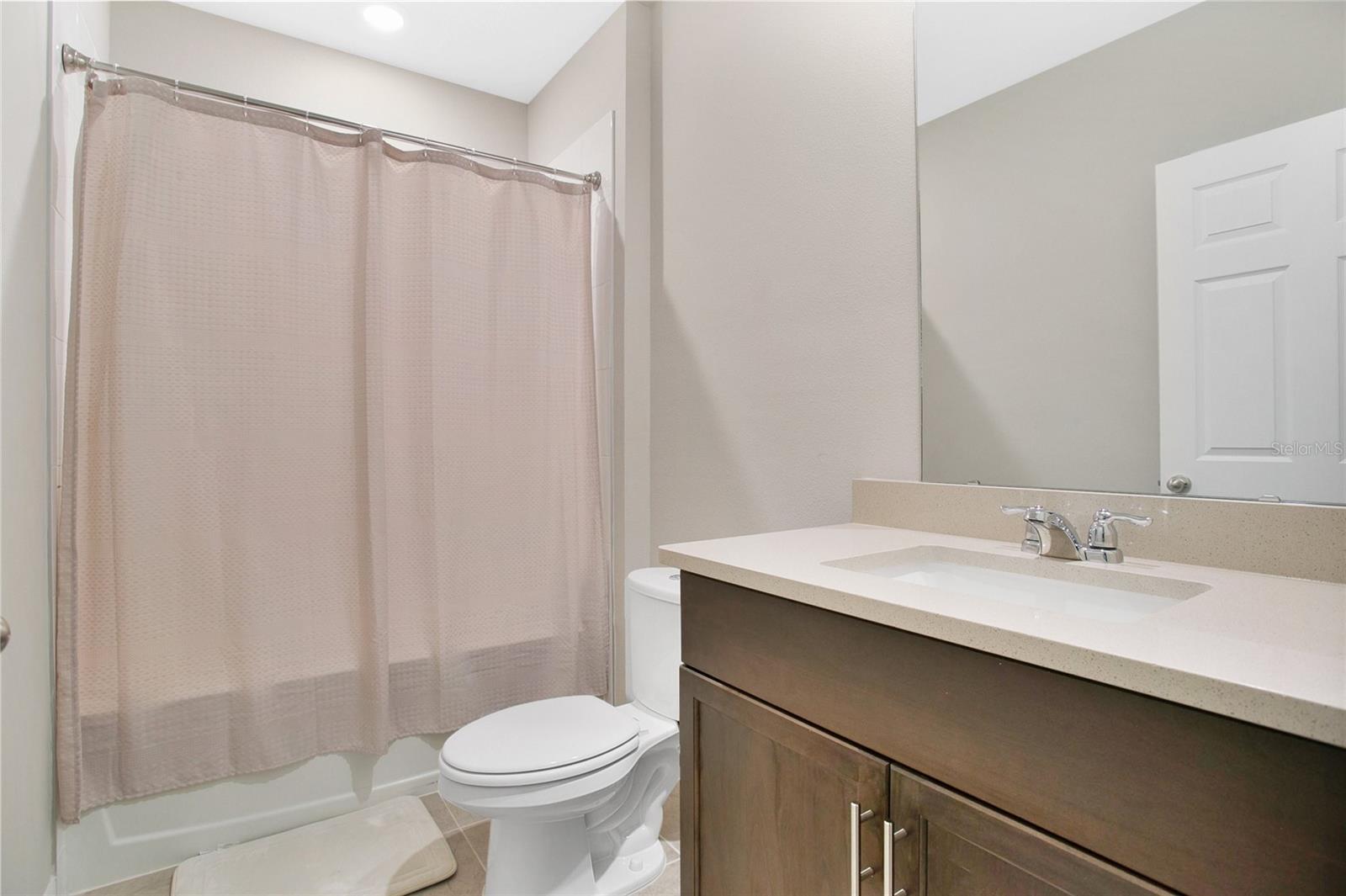 Image 17 of 27 For 527 Amadoras Way