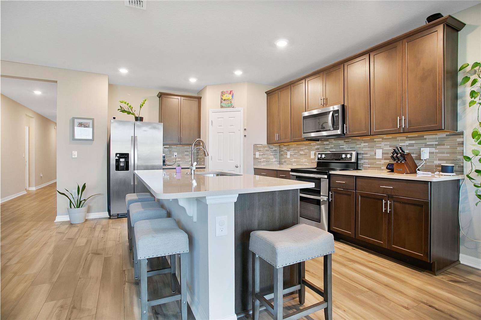 Image 5 of 27 For 527 Amadoras Way