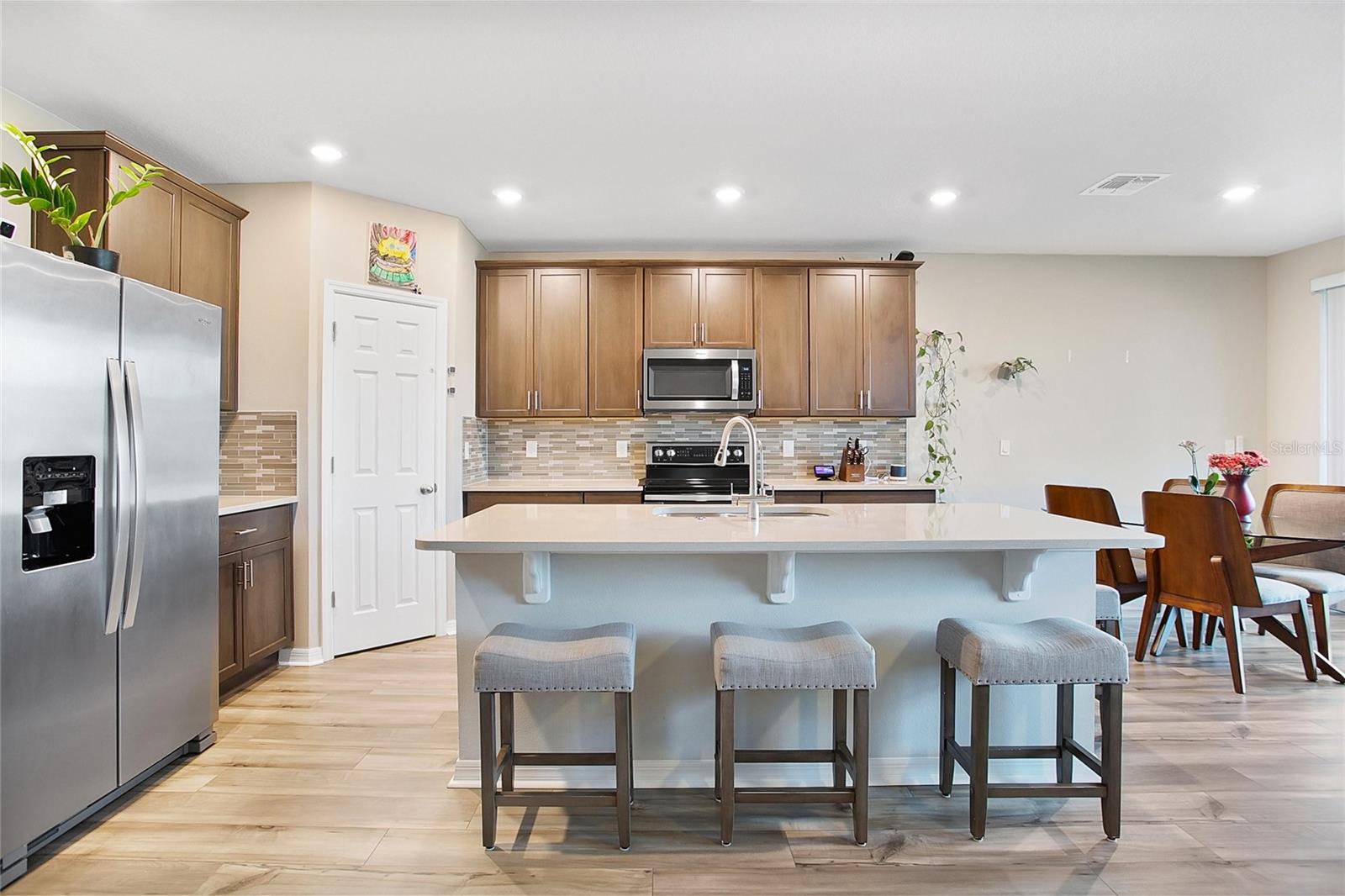 Image 6 of 27 For 527 Amadoras Way
