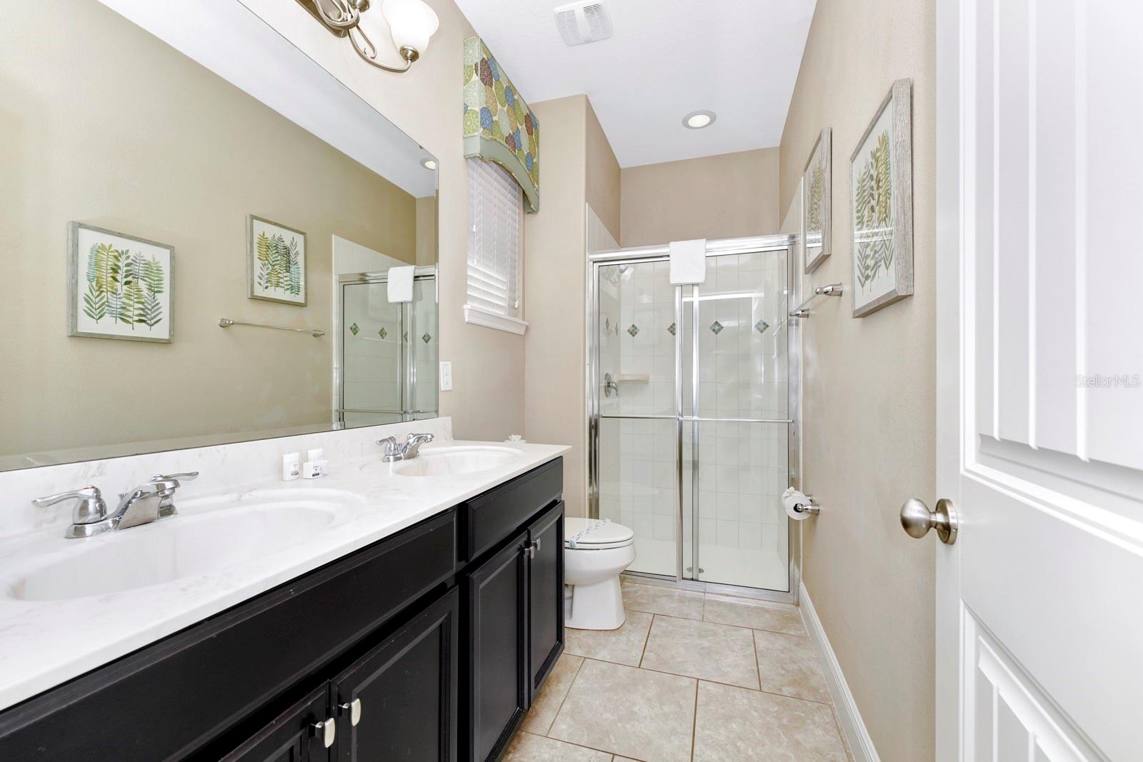 Image 11 of 56 For 4416 Acorn Court