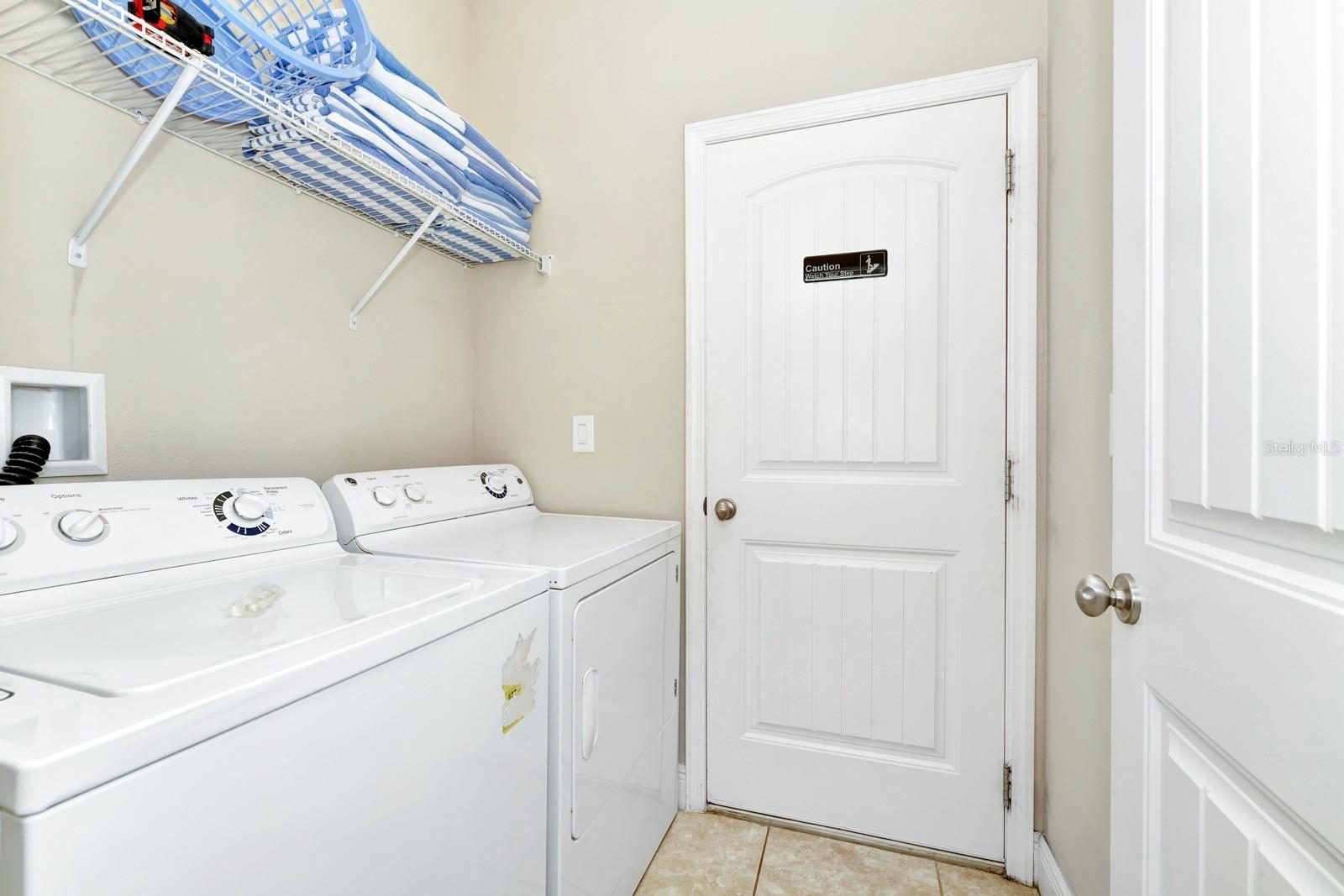 Image 22 of 56 For 4416 Acorn Court