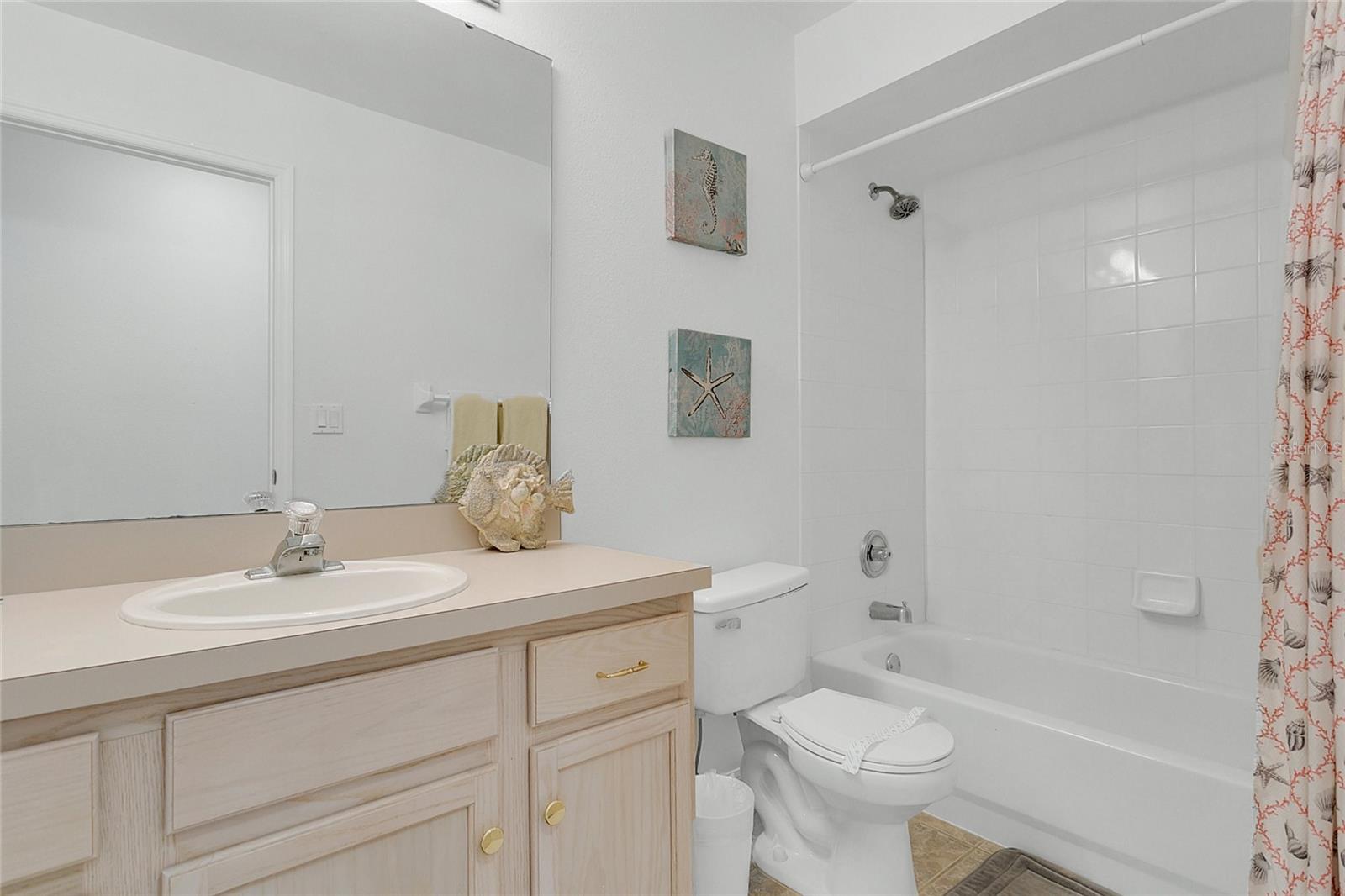 Image 16 of 35 For 2473 Saint Augustine Blvd