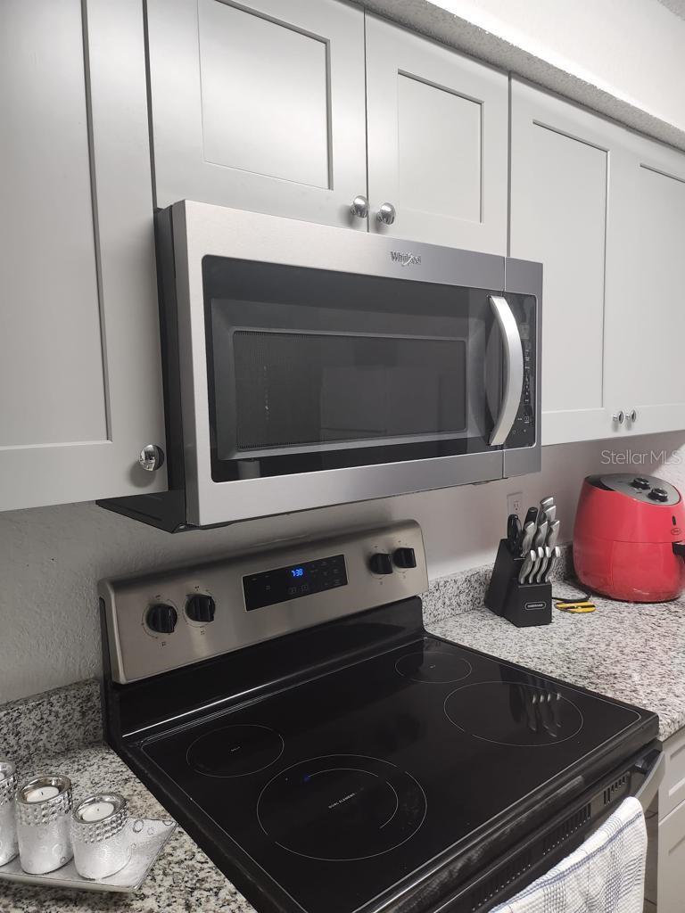 Image 14 of 19 For 2209 Antigua Place 831