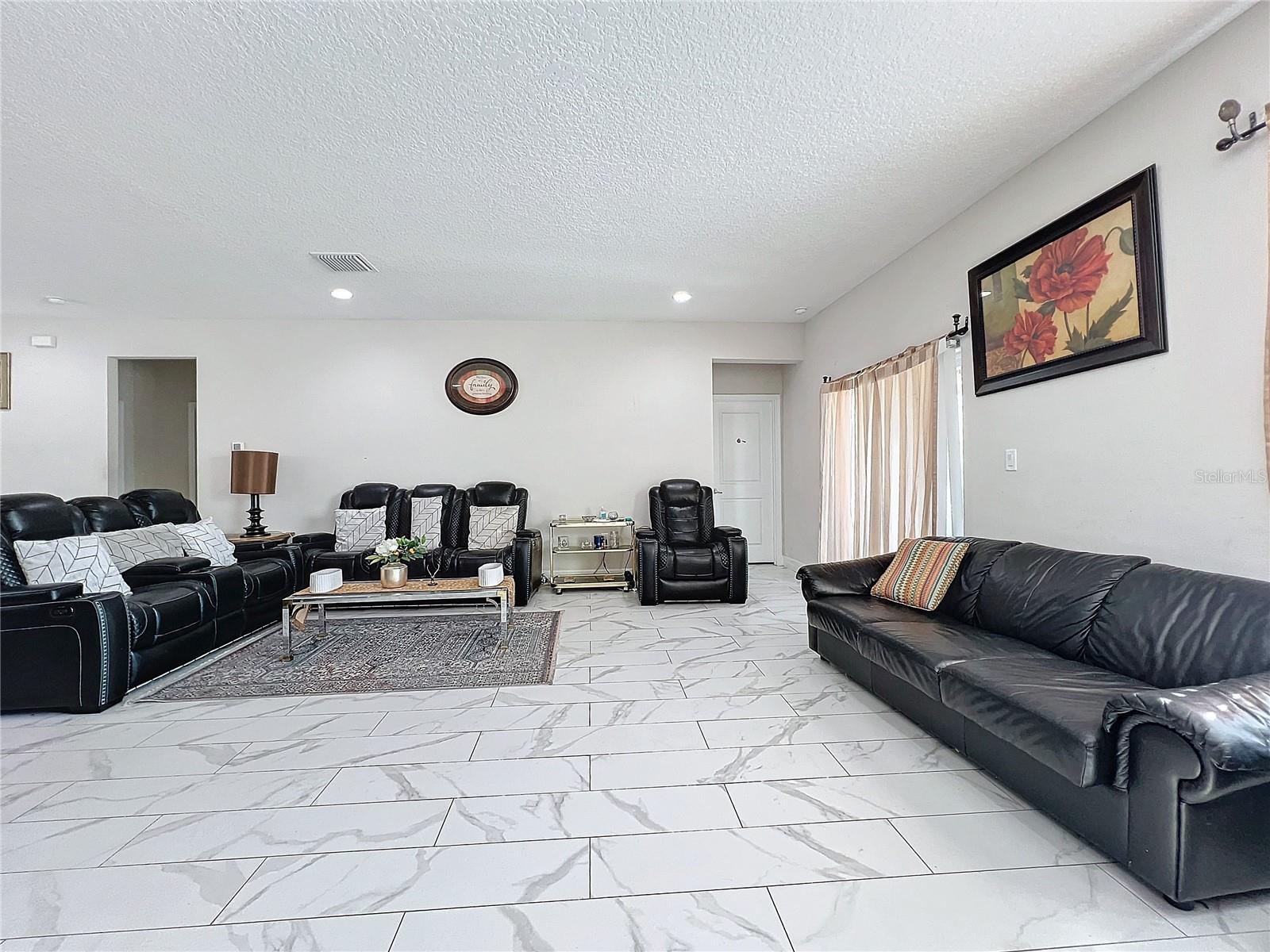 Image 3 of 12 For 320 Anchovie Court