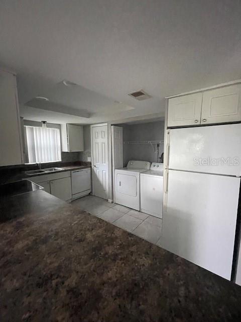 Image 4 of 18 For 9817 Turf Way Ge