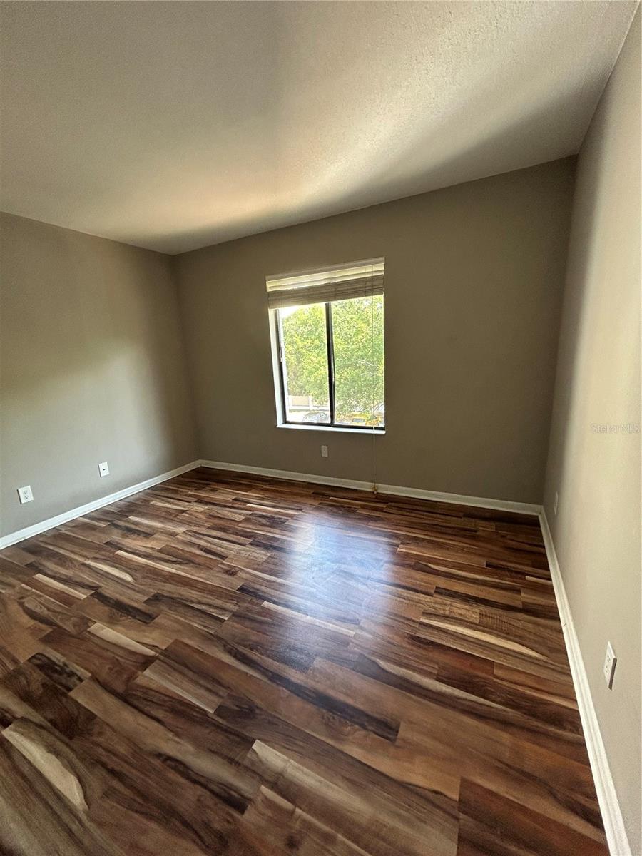 Image 4 of 29 For 8217 Sun Spring Circle C