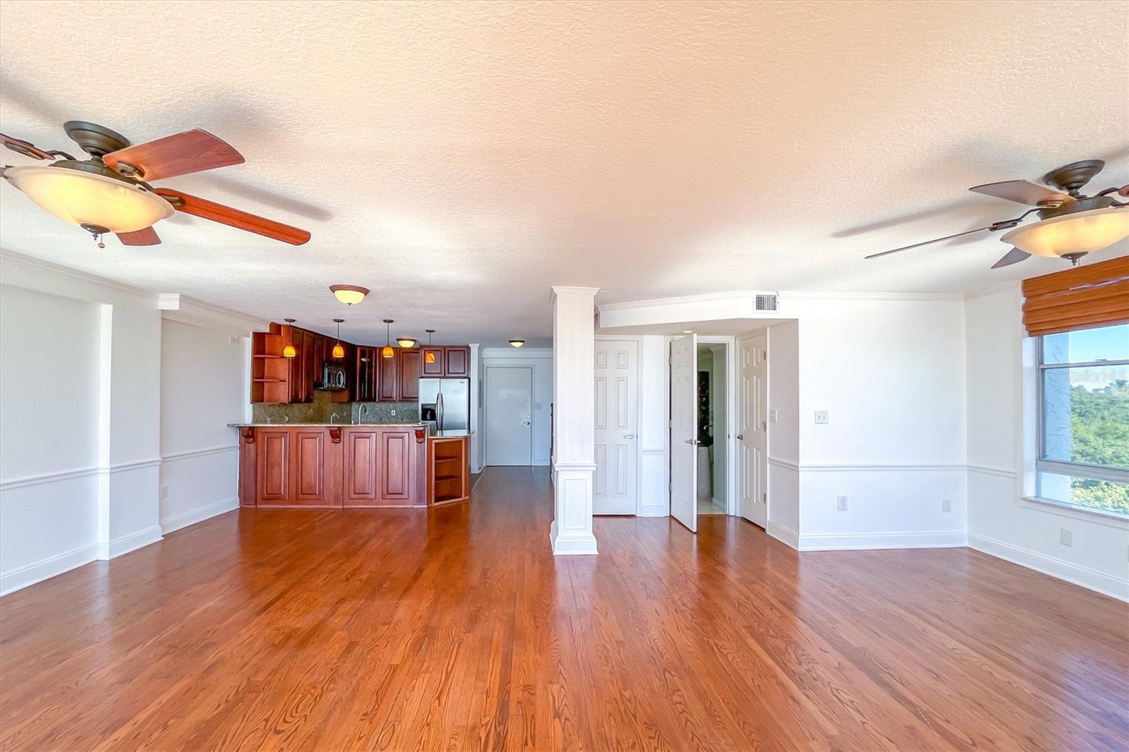 Image 11 of 46 For 690 Osceola Avenue 607