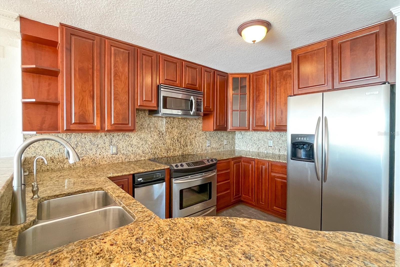 Image 8 of 46 For 690 Osceola Avenue 607