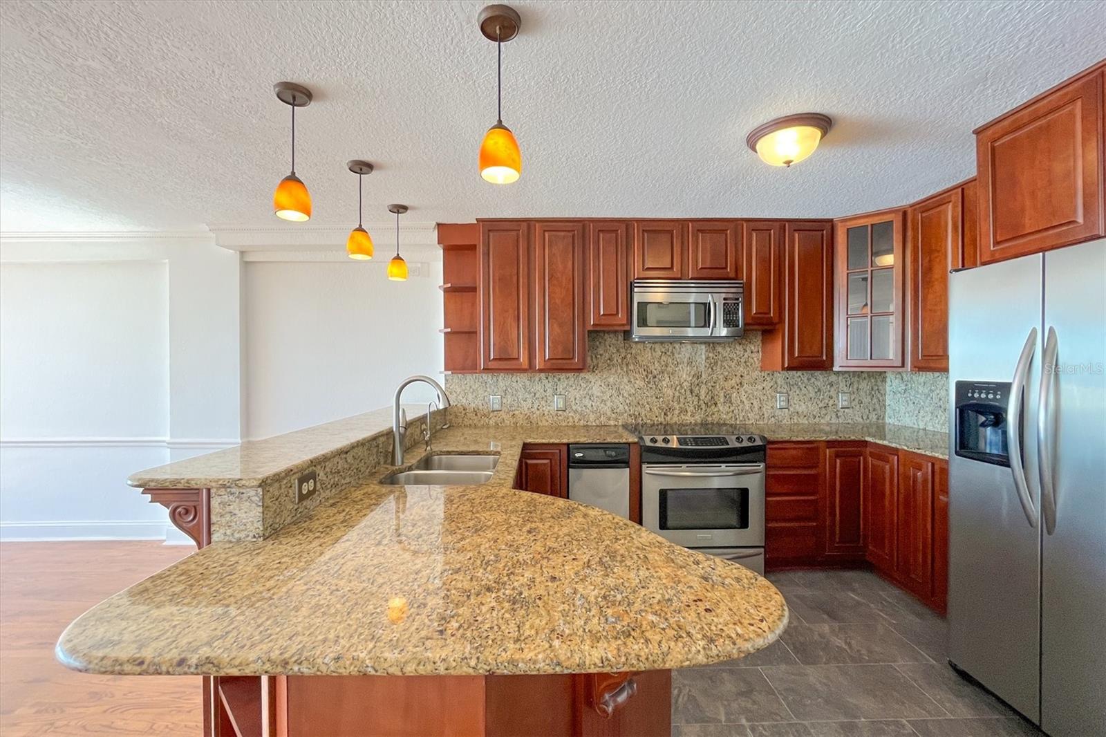 Image 9 of 46 For 690 Osceola Avenue 607