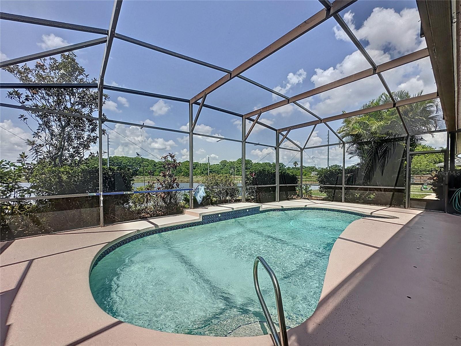 Image 41 of 48 For 2150 Emperor Dr.