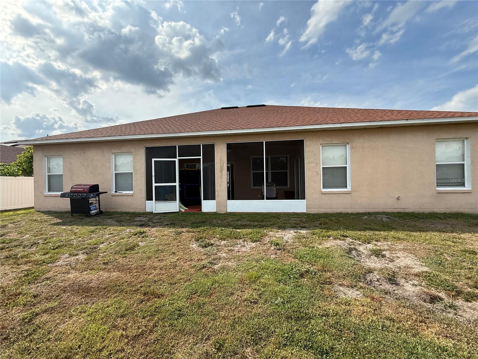 Image 2 of 39 For 1029 Dampierre Court
