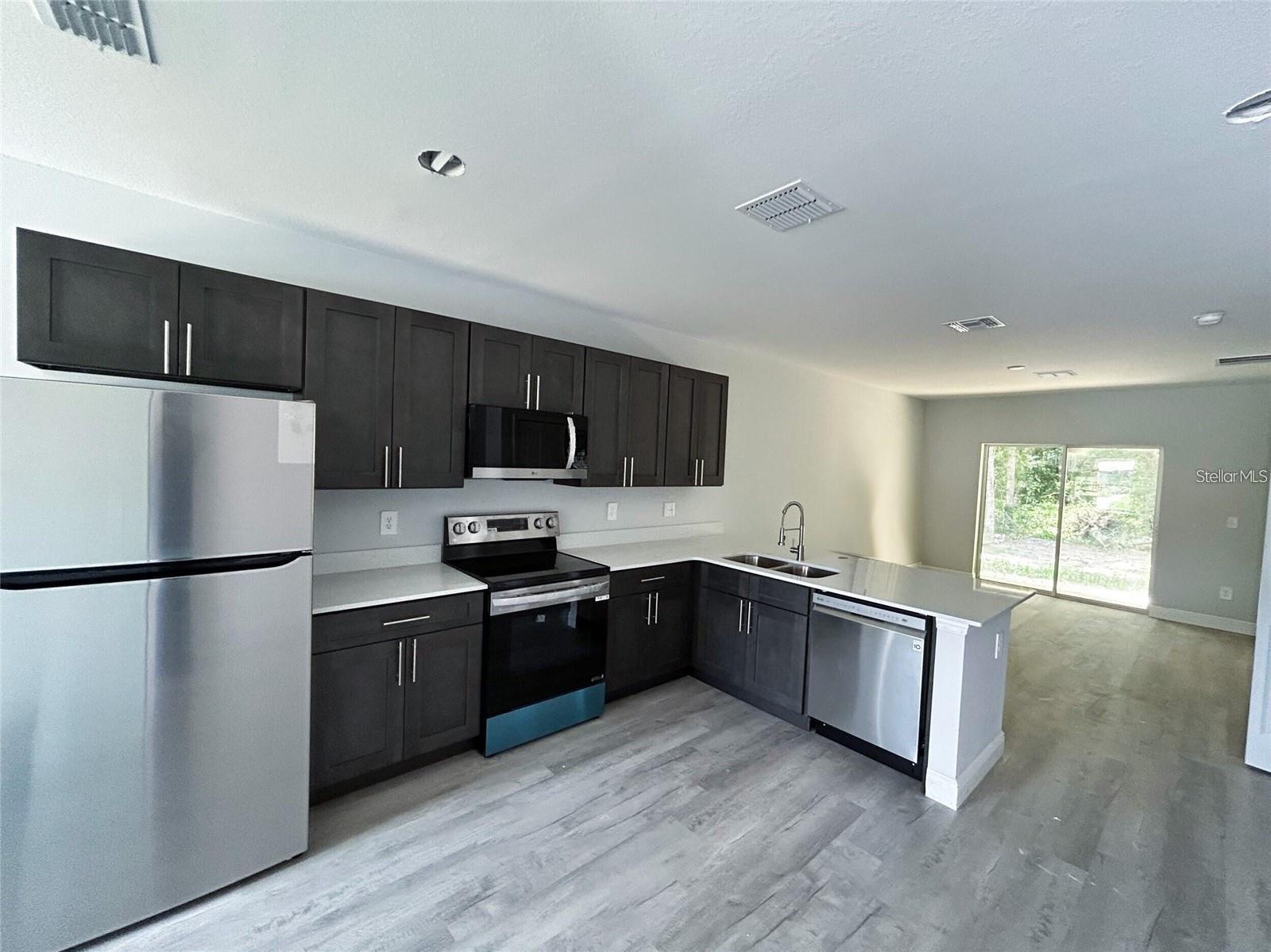 Image 2 of 7 For 1030 10th Street 1032