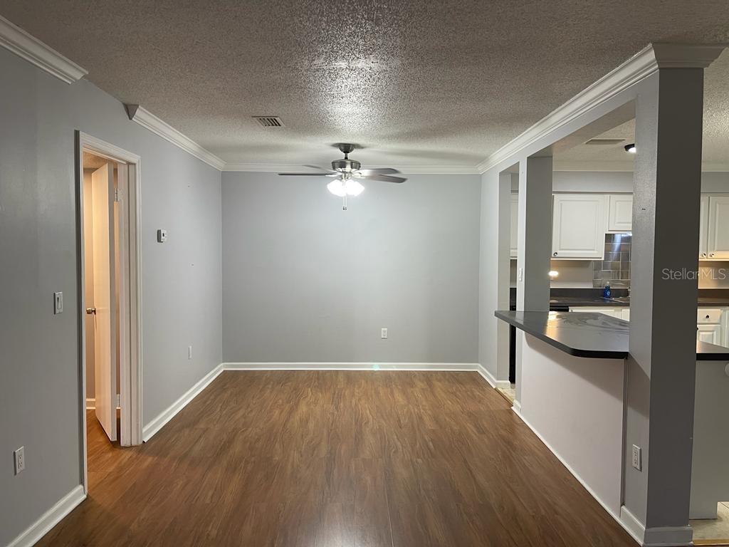 Image 19 of 73 For 492 Banyon Tree Circle Unit 204