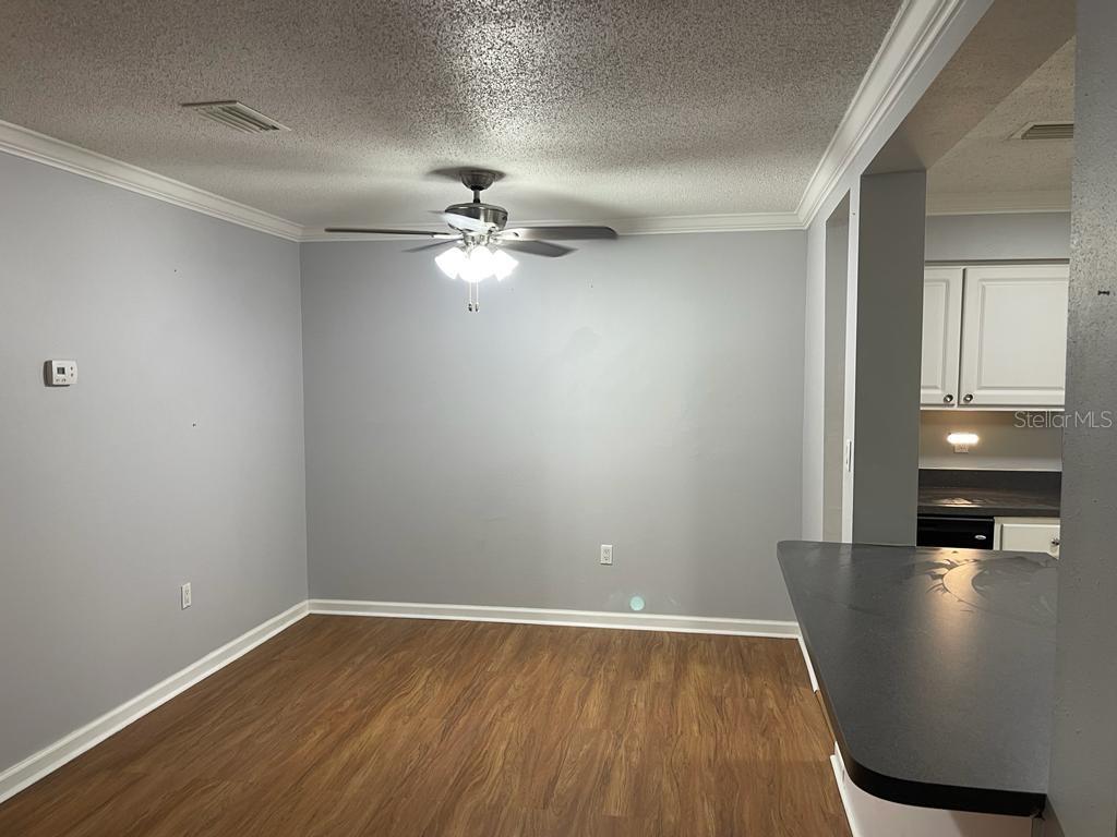 Image 21 of 73 For 492 Banyon Tree Circle Unit 204