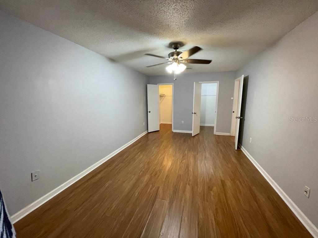 Image 36 of 73 For 492 Banyon Tree Circle Unit 204