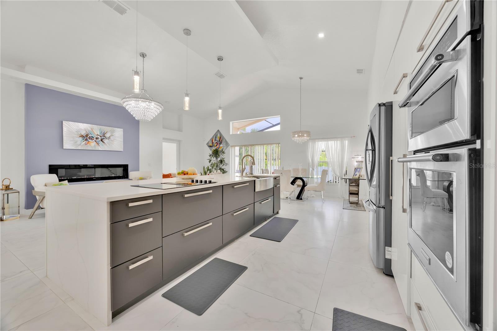 Image 13 of 27 For 2642 Gold Dust Cir.