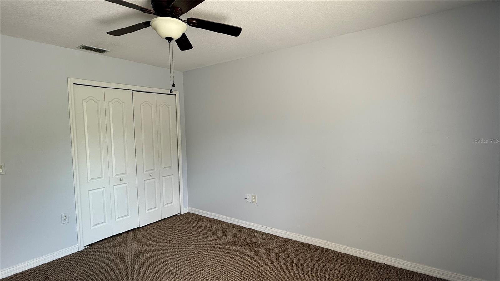 Image 34 of 63 For 979 Hacienda Circle
