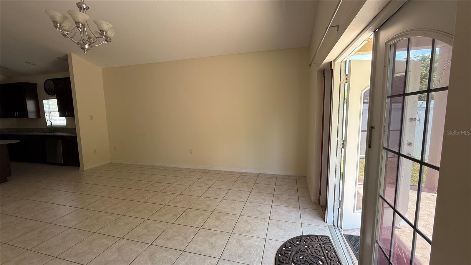 Image 48 of 63 For 979 Hacienda Circle