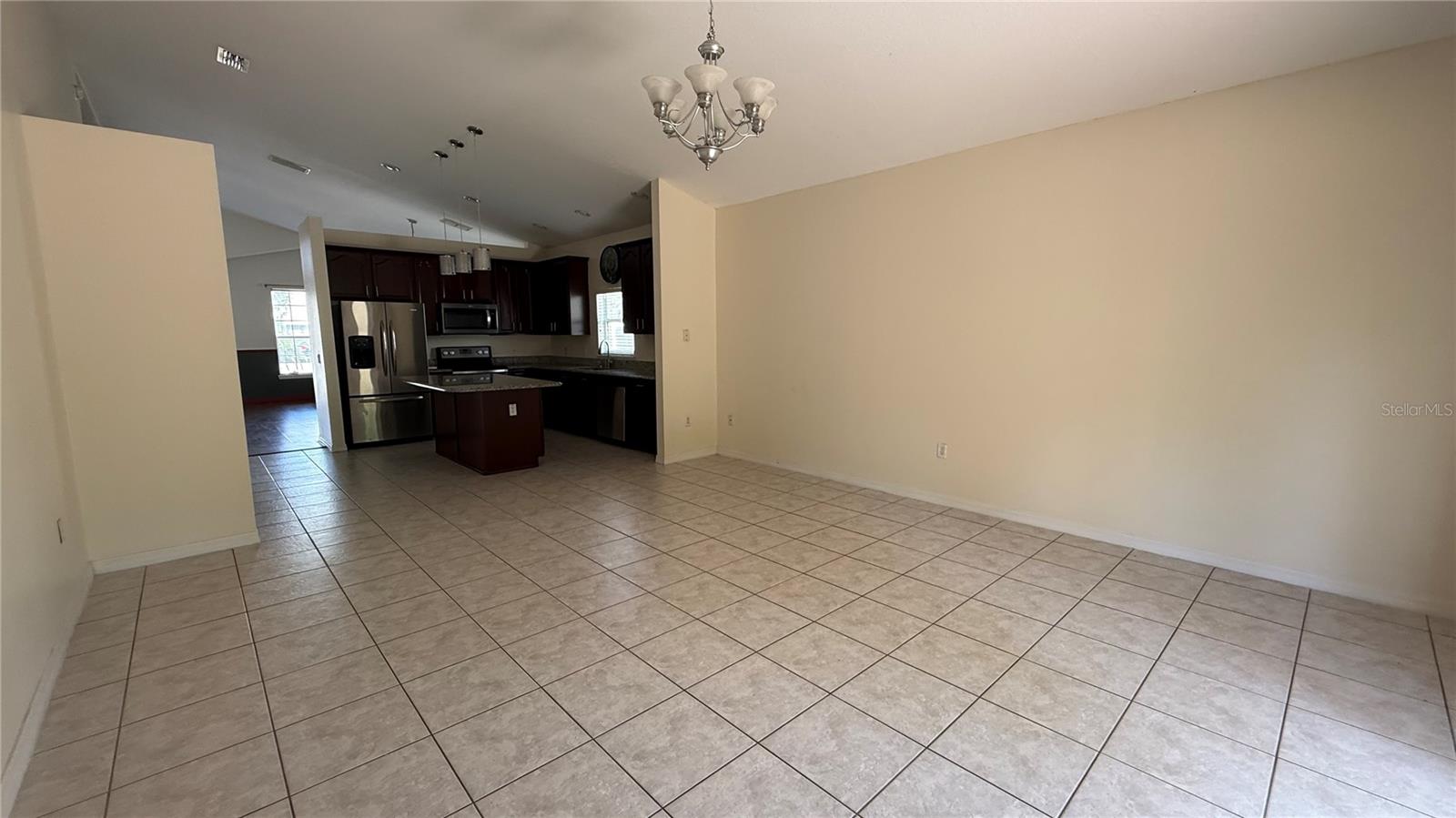 Image 49 of 63 For 979 Hacienda Circle