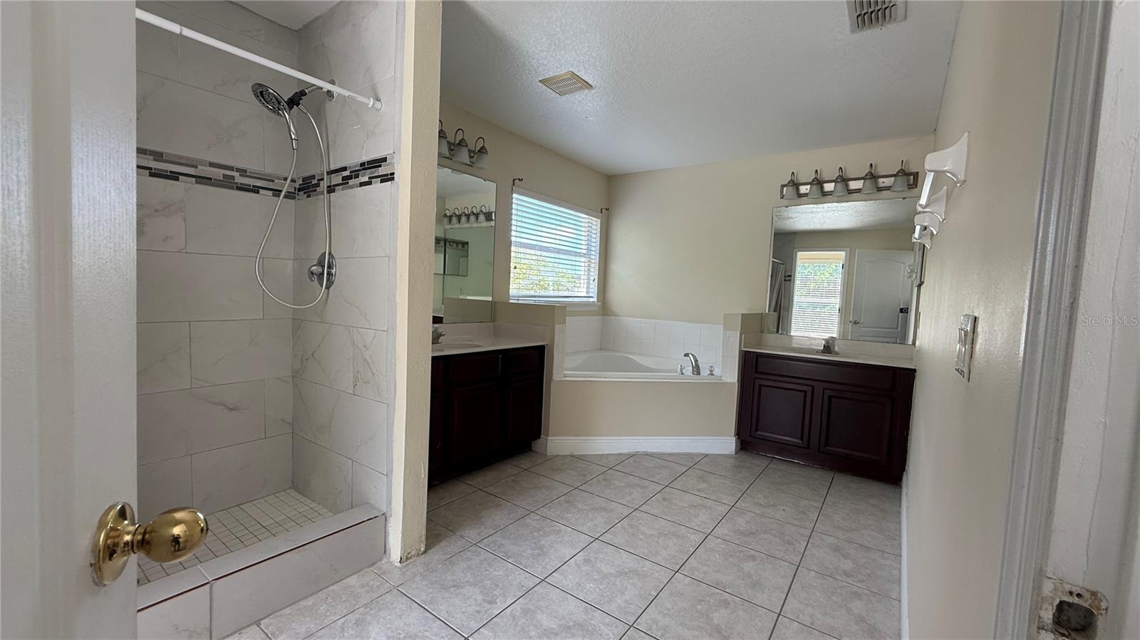 Image 56 of 63 For 979 Hacienda Circle