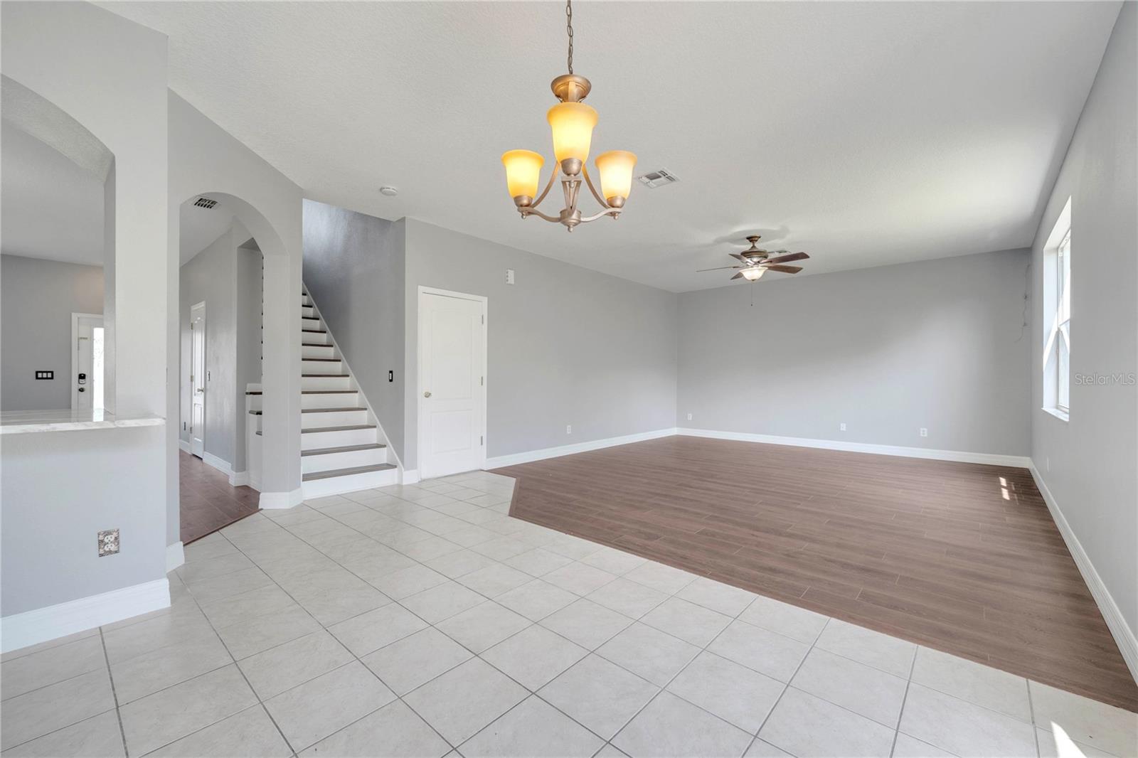 Image 24 of 64 For 5768 Los Palma Vista Drive