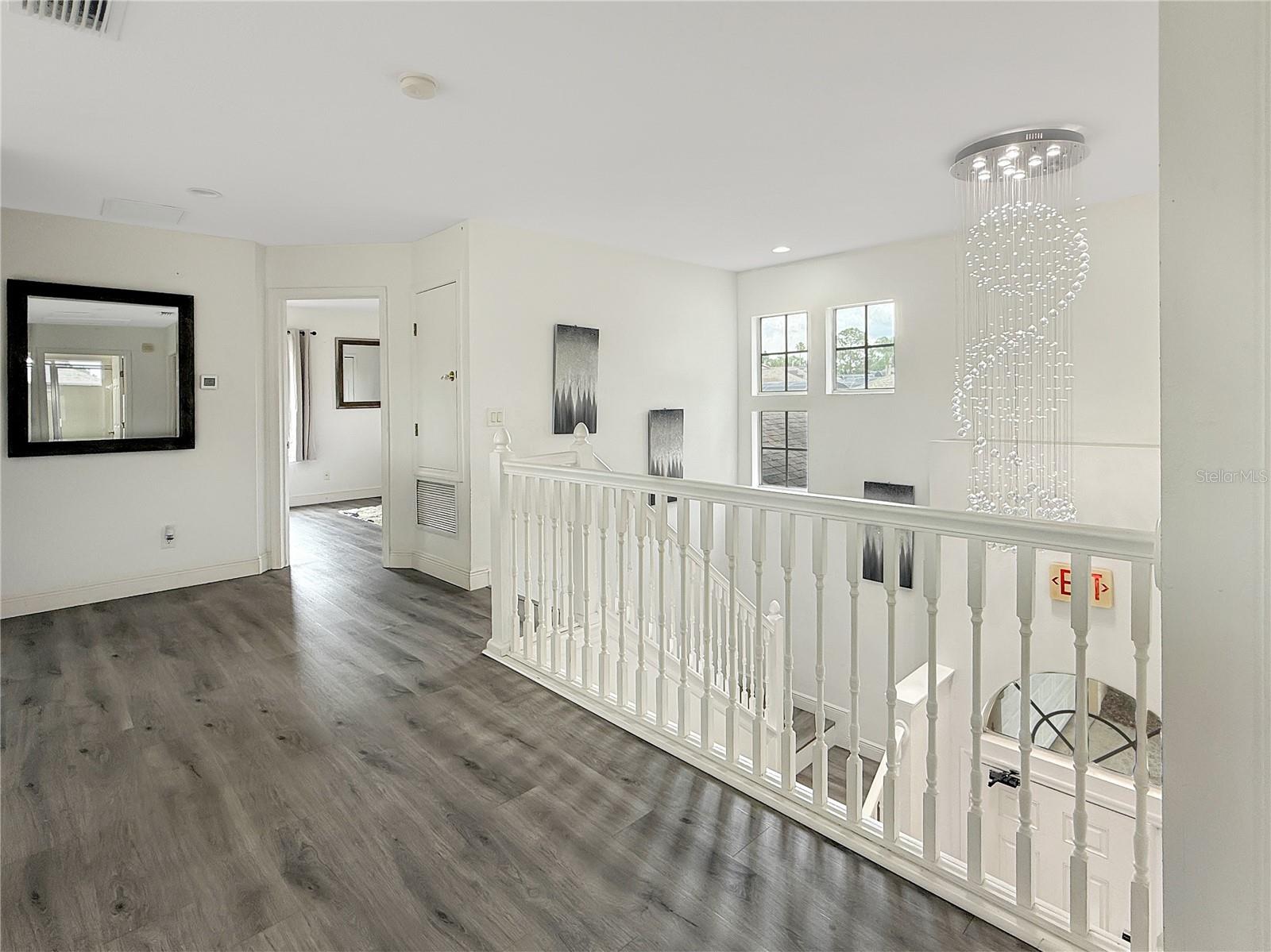 Image 18 of 31 For 530 Orista Drive