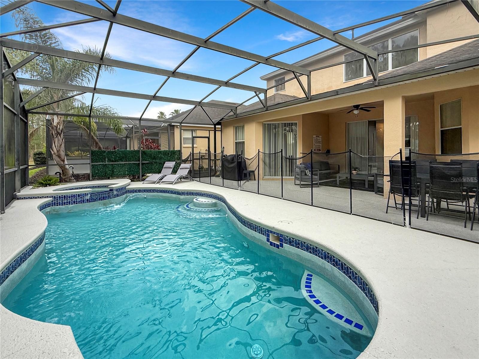 Image 30 of 31 For 530 Orista Drive