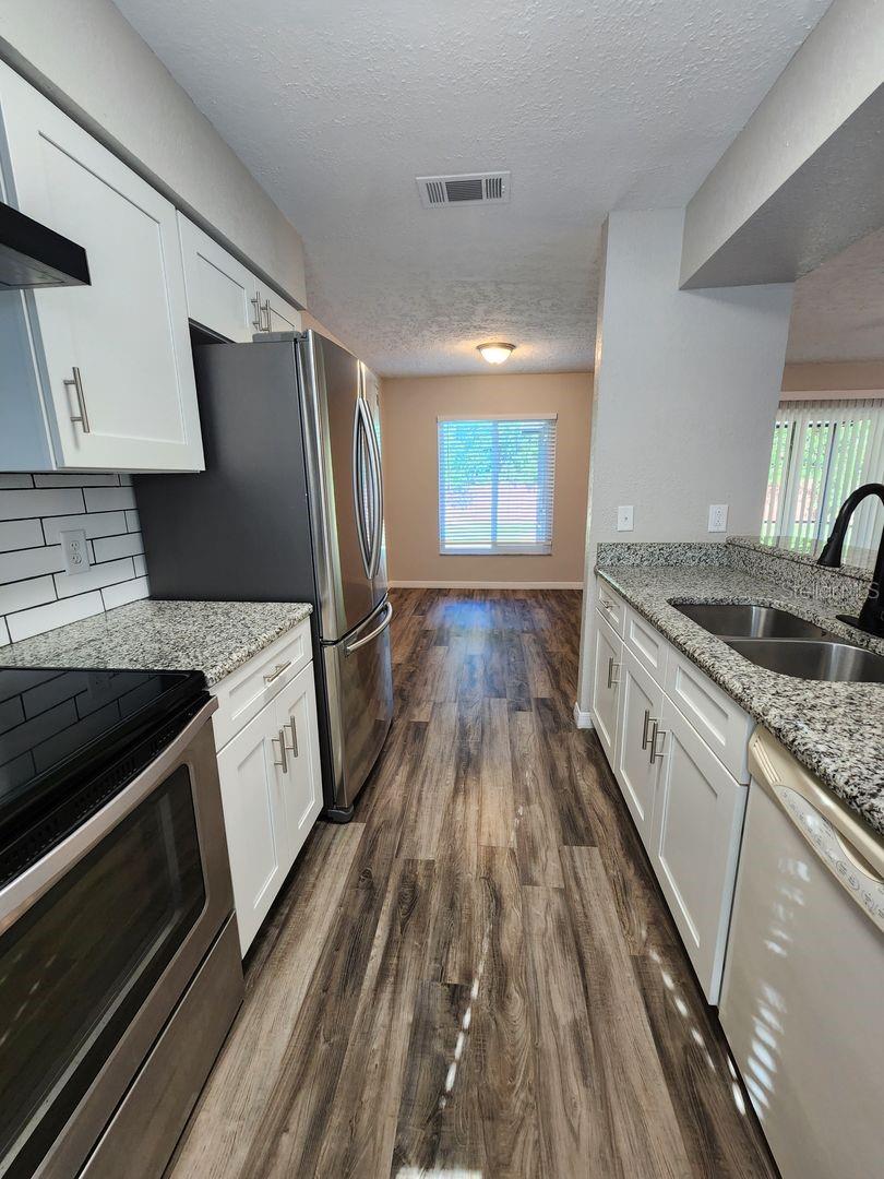 Image 9 of 19 For 221 Loch Low Drive