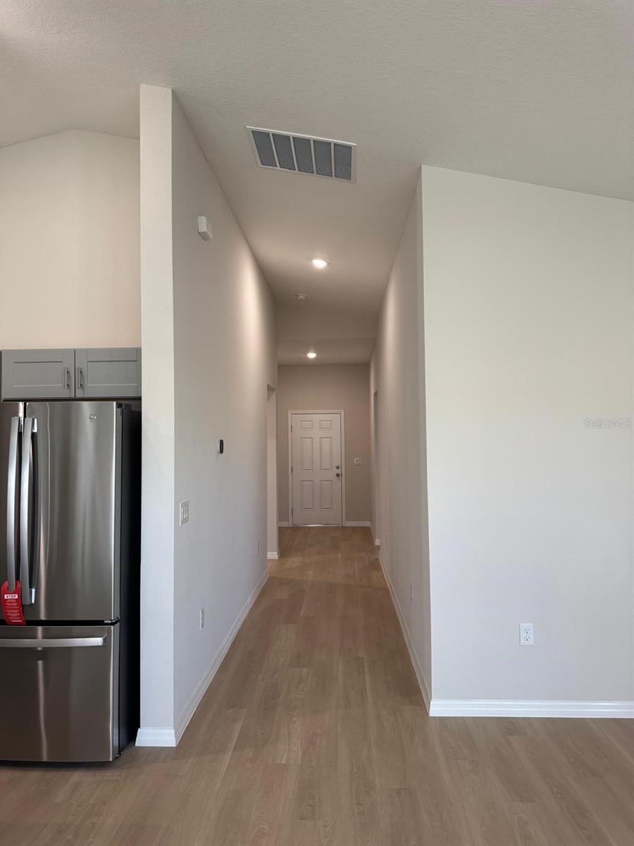 Image 21 of 22 For 1090 Foreshore Ln