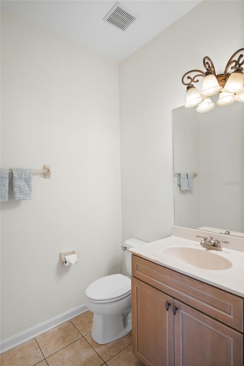 Listing photo id 18 for 1115 Mosaic Drive