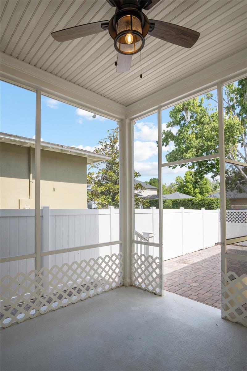 Listing photo id 38 for 1115 Mosaic Drive