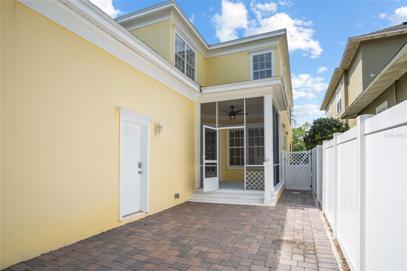 Listing photo id 42 for 1115 Mosaic Drive