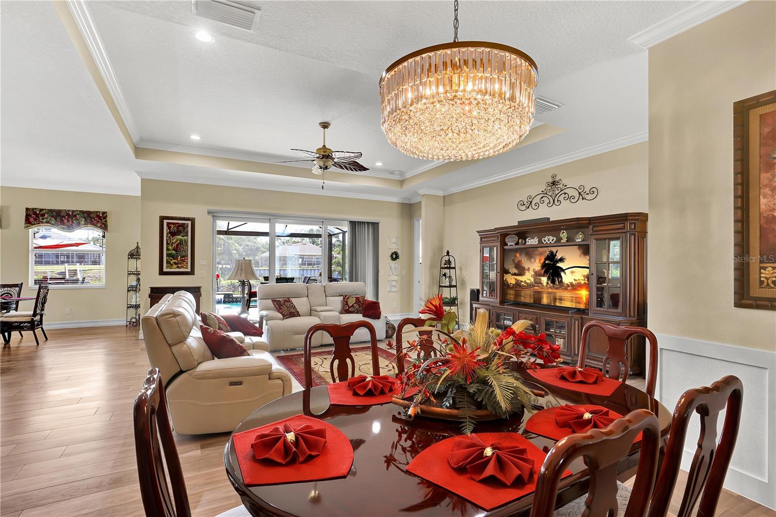 Image 12 of 46 For 5497 56th Court E