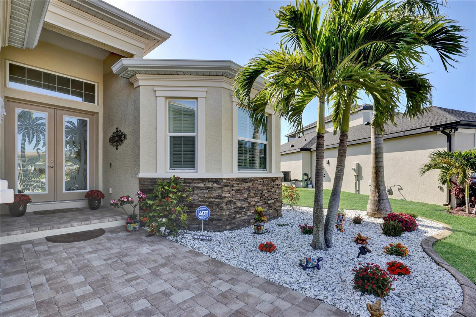 Image 4 of 46 For 5497 56th Court E