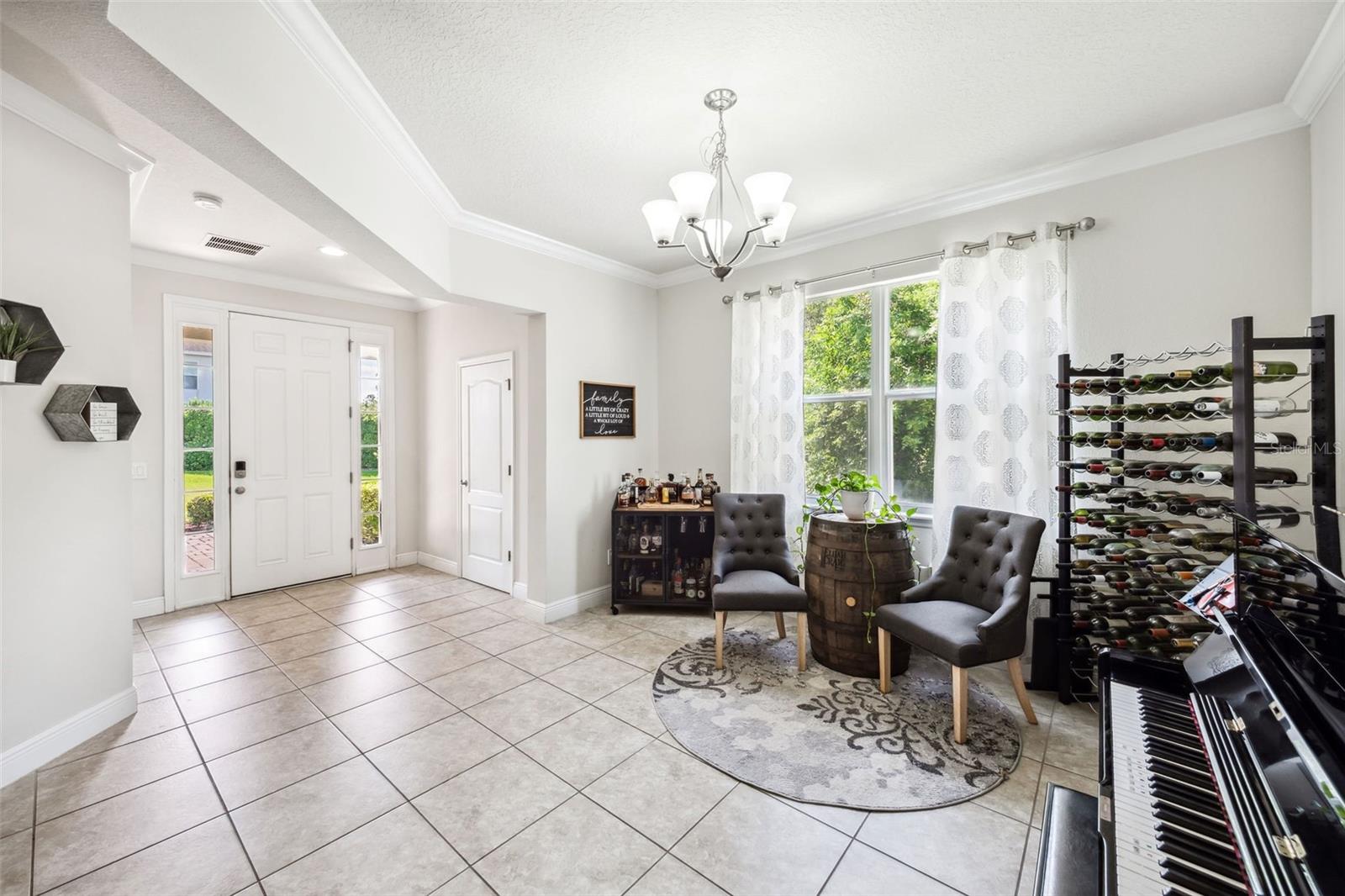 Image 4 of 40 For 6080 Fender Court