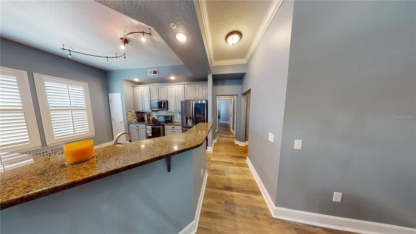 Image 11 of 18 For 1230 Wright Circle 101