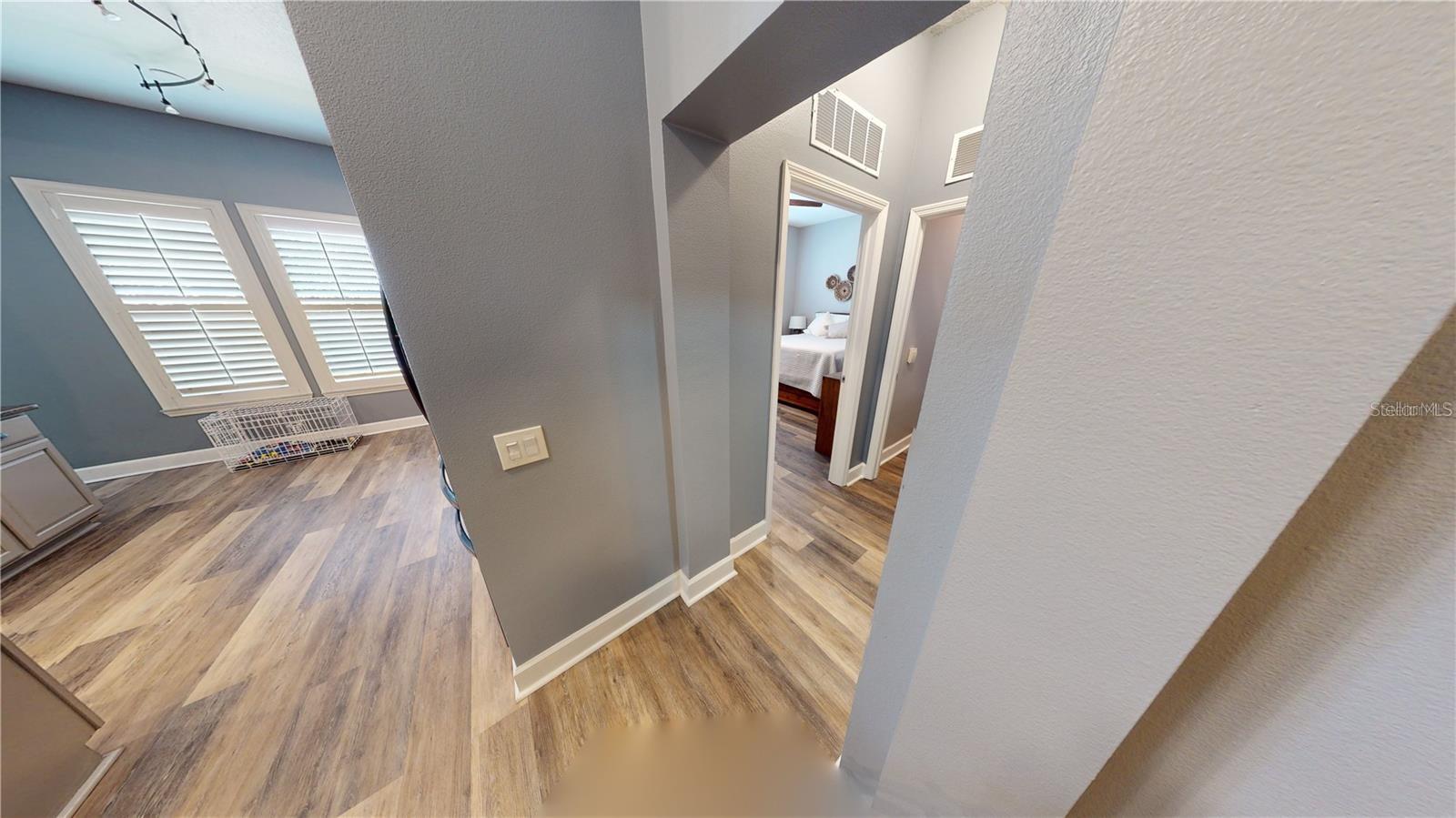 Image 12 of 18 For 1230 Wright Circle 101