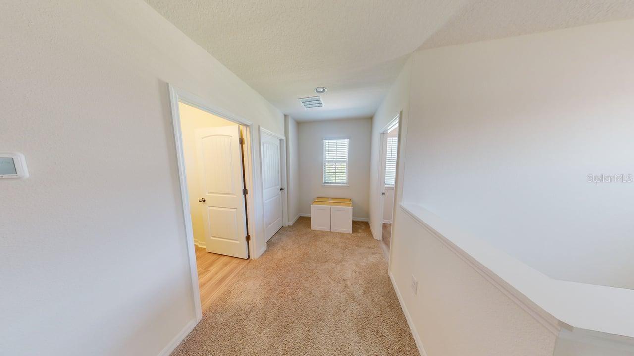 Image 15 of 21 For 9372 Mclaren Alley