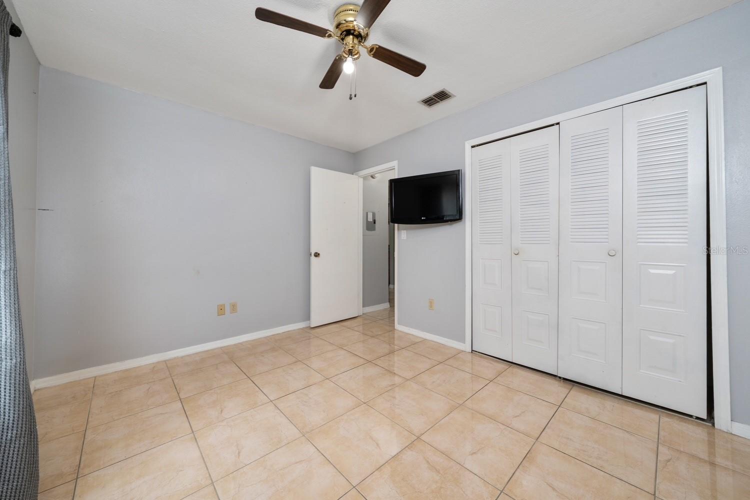 Image 16 of 28 For 2017 Caribbean Drive S 24