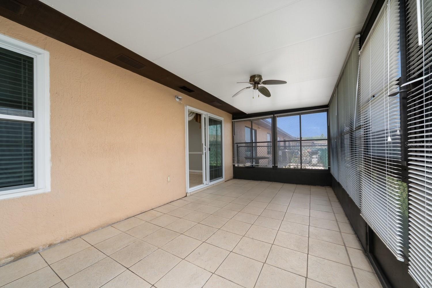 Image 18 of 28 For 2017 Caribbean Drive S 24