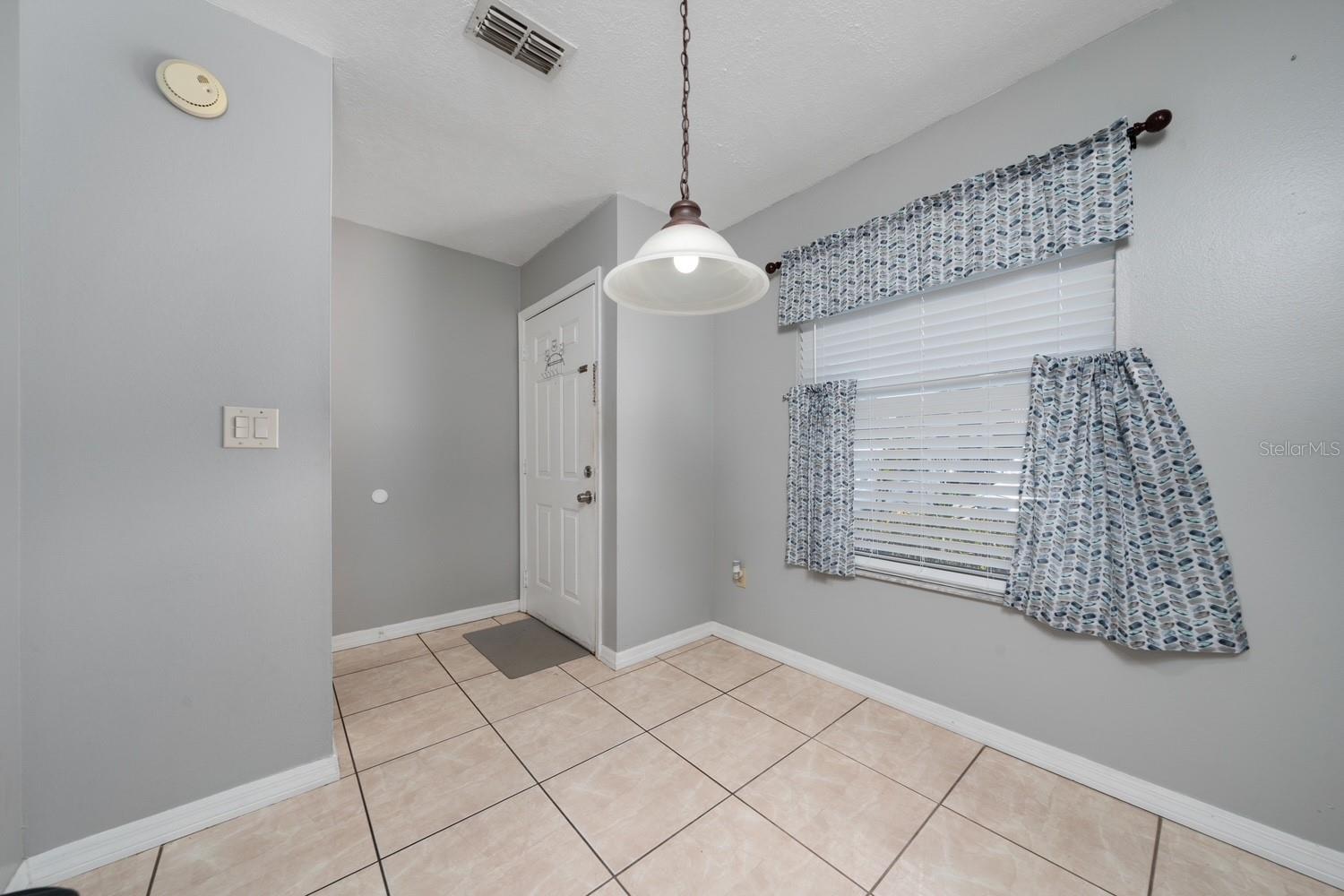 Image 6 of 28 For 2017 Caribbean Drive S 24