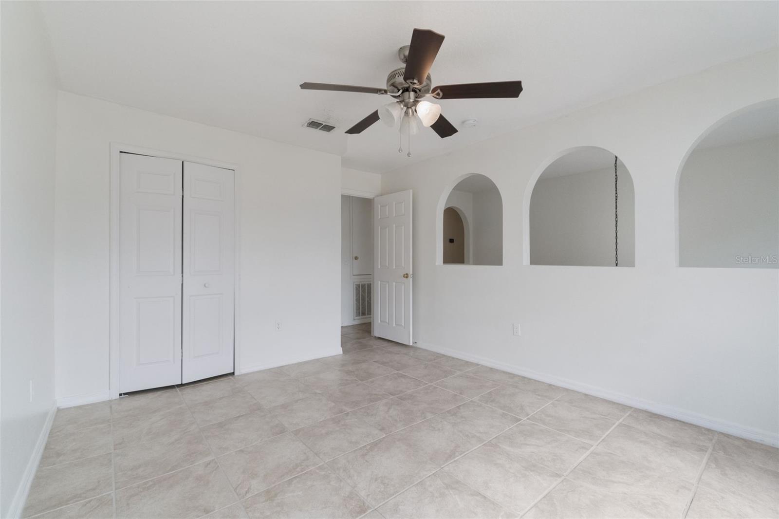 Image 18 of 30 For 4630 Elena Way