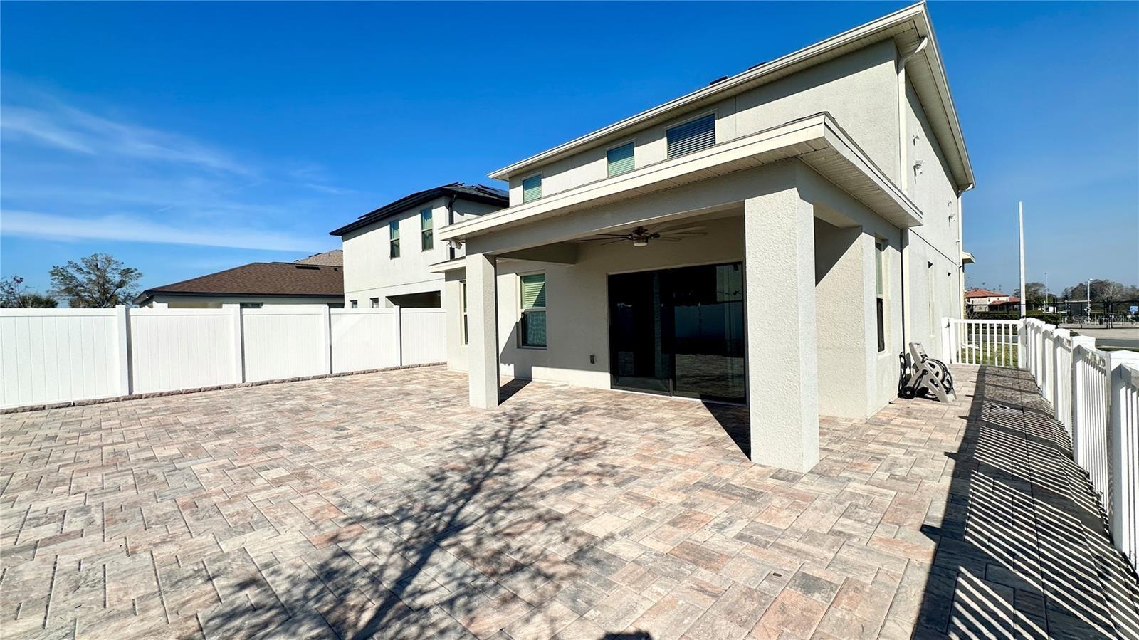 Image 19 of 22 For 2922 Crest Drive