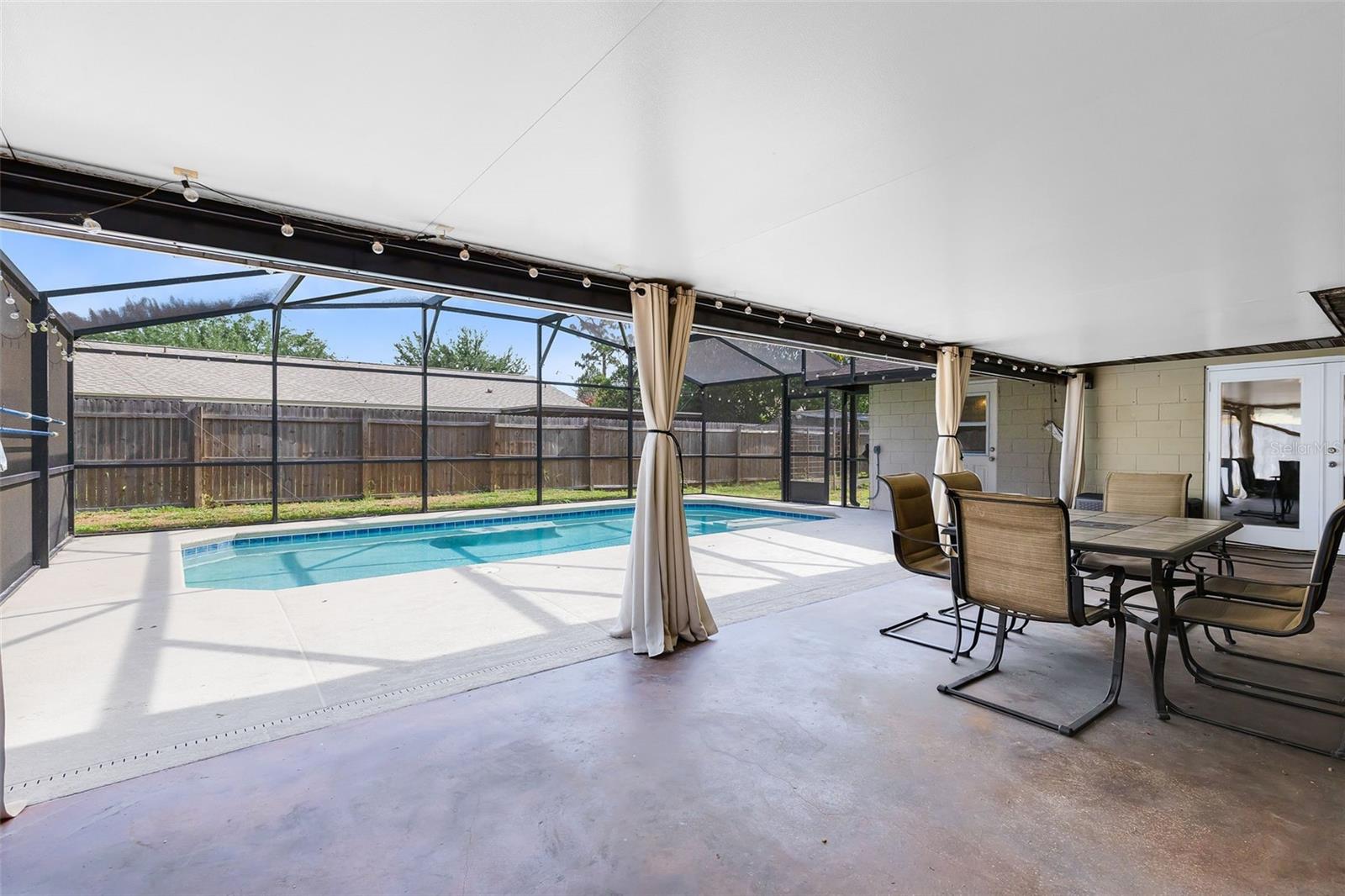 Image 21 of 31 For 4412 Mesa Verde Drive