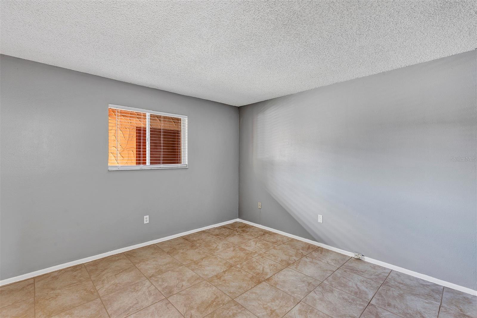 Image 35 of 54 For 2864 Powers Drive 150